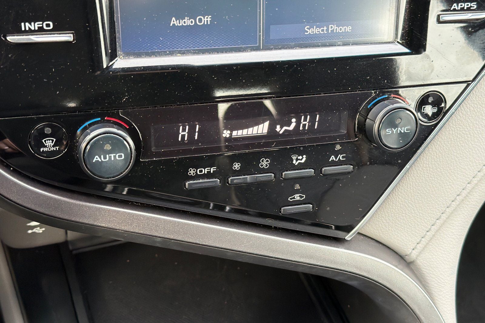 2018 Toyota Camry XLE