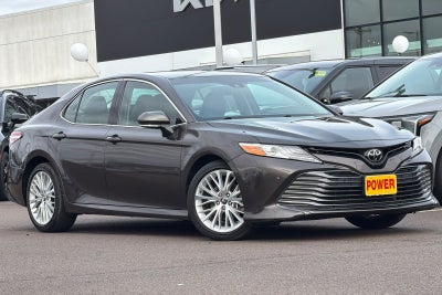 2018 Toyota Camry XLE