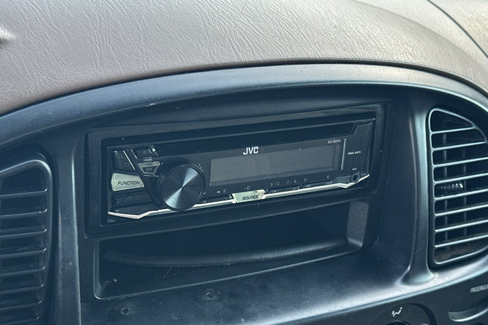 2004 Toyota Tundra SR5