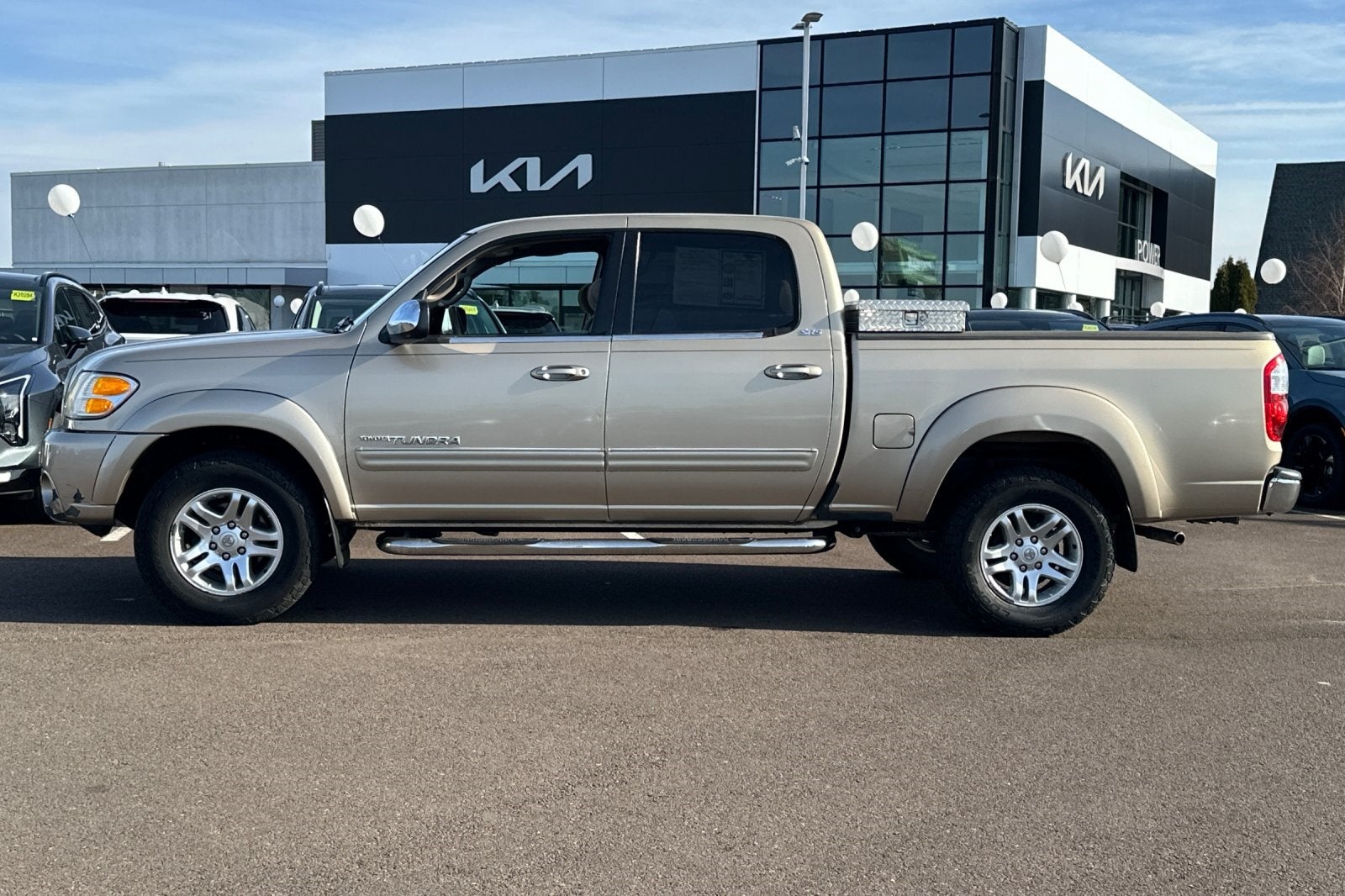 2004 Toyota Tundra SR5