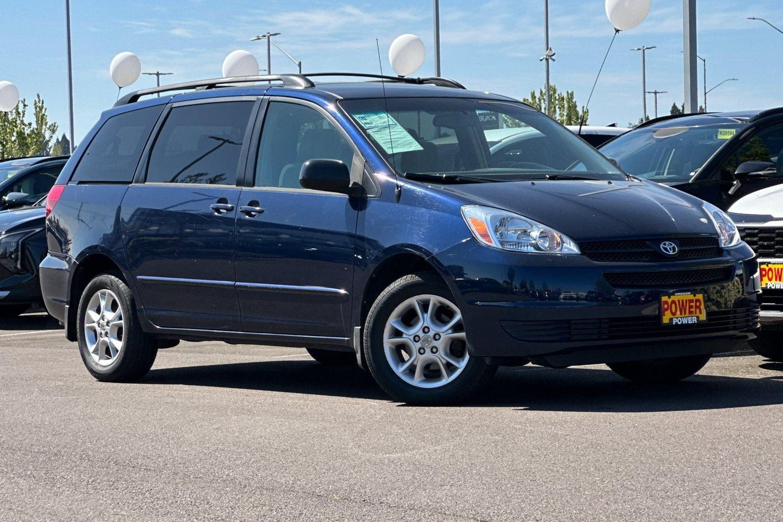 2004 Toyota Sienna LE