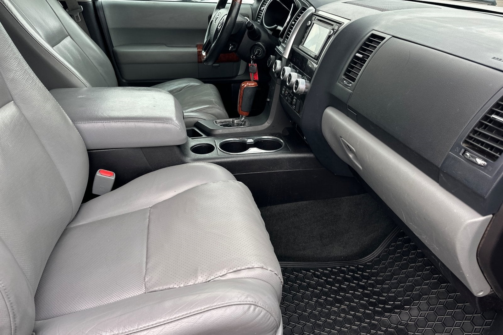 2018 Toyota Sequoia Platinum