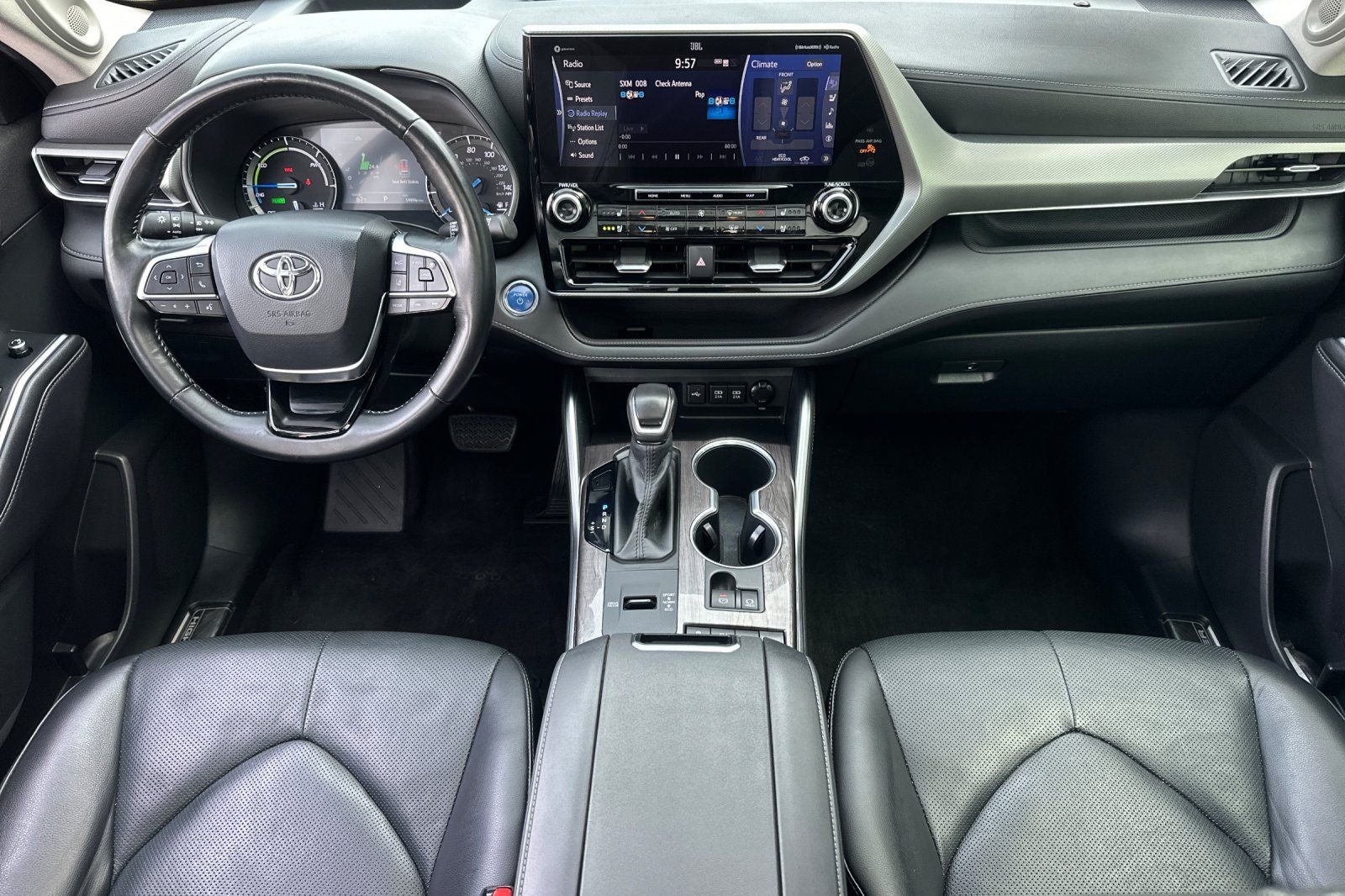 2020 Toyota Highlander Hybrid Platinum
