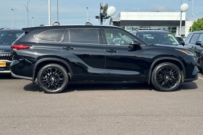 2020 Toyota Highlander Hybrid Platinum