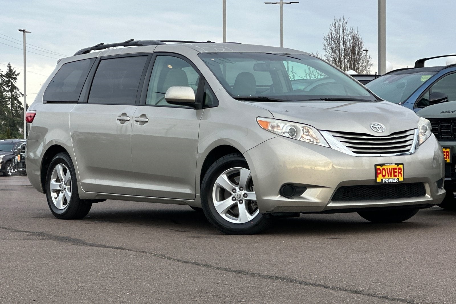 2015 Toyota Sienna LE
