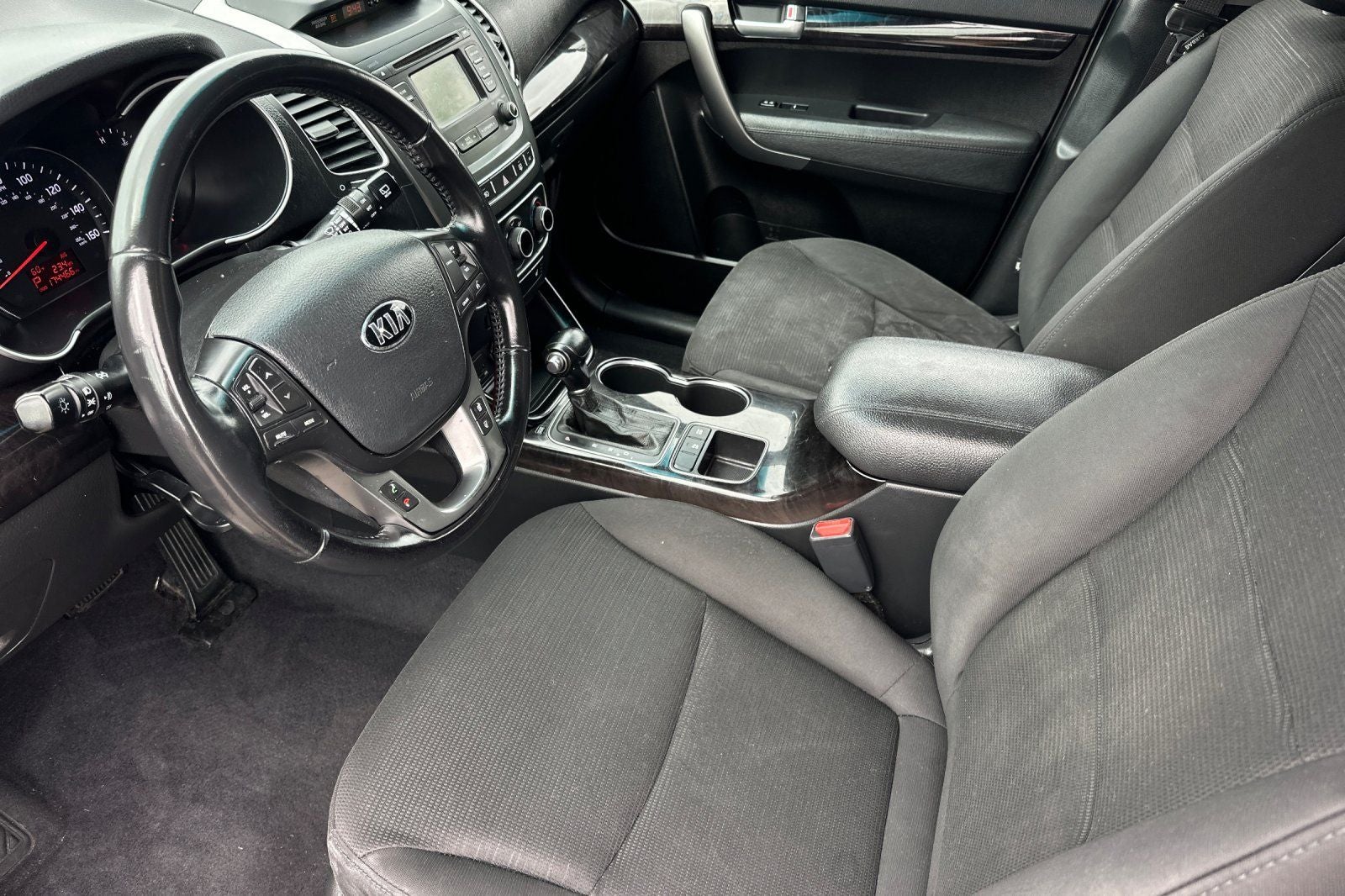 2014 Kia Sorento LX