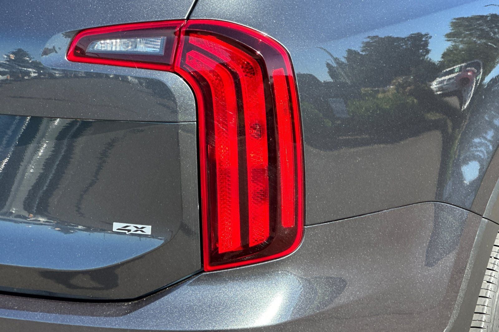 2024 Kia Telluride S