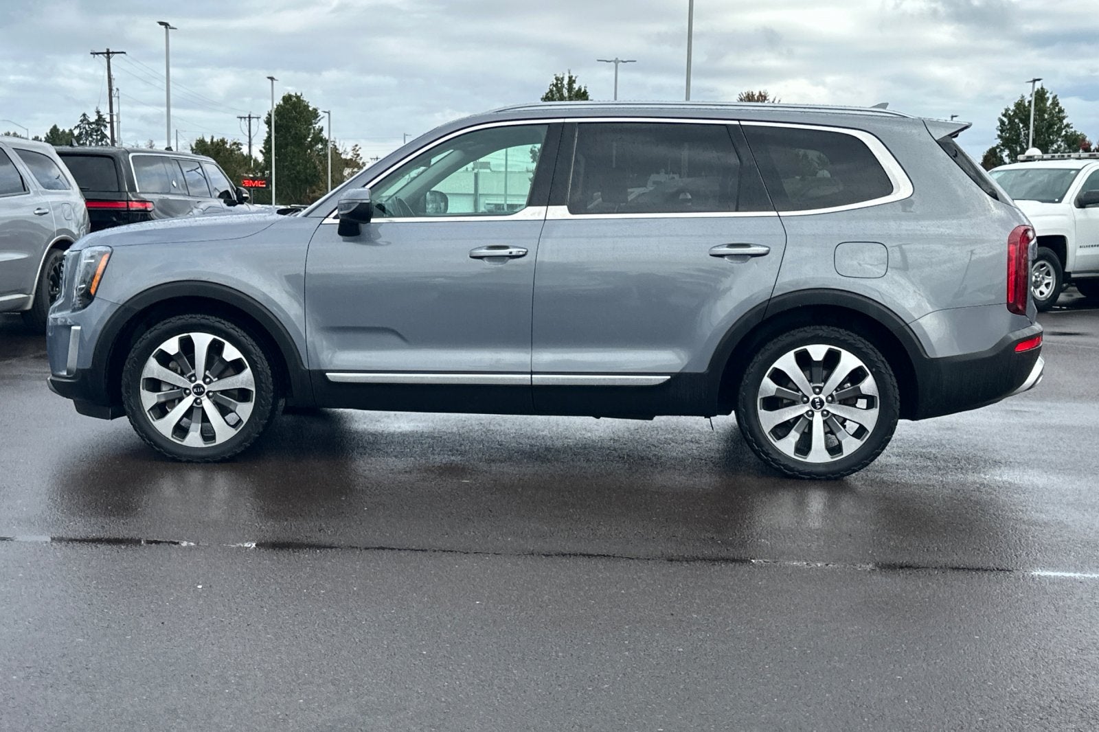 2020 Kia Telluride S