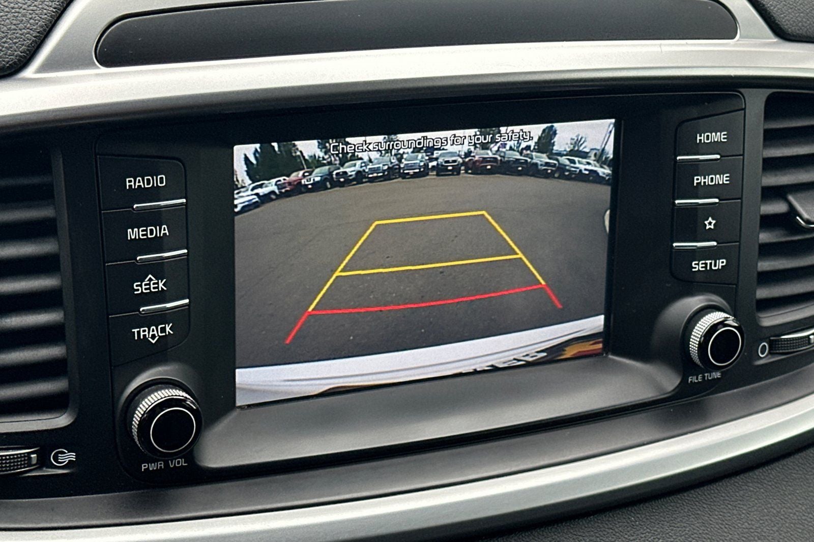 2019 Kia Sorento LX