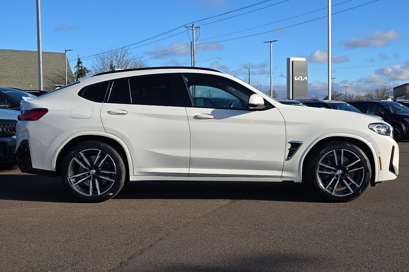 2022 BMW X4 M Base