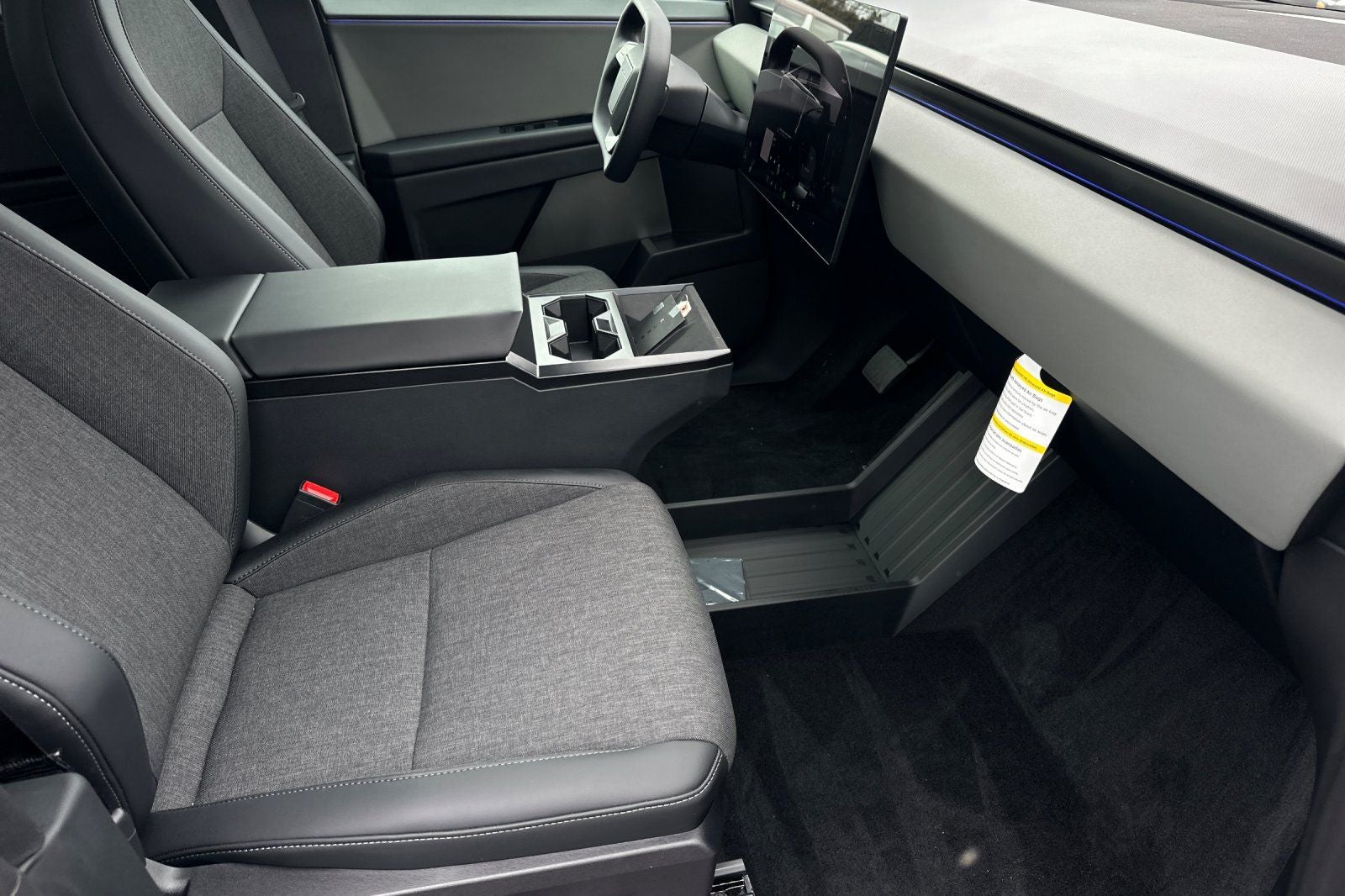 2026 Tesla Cybertruck Base