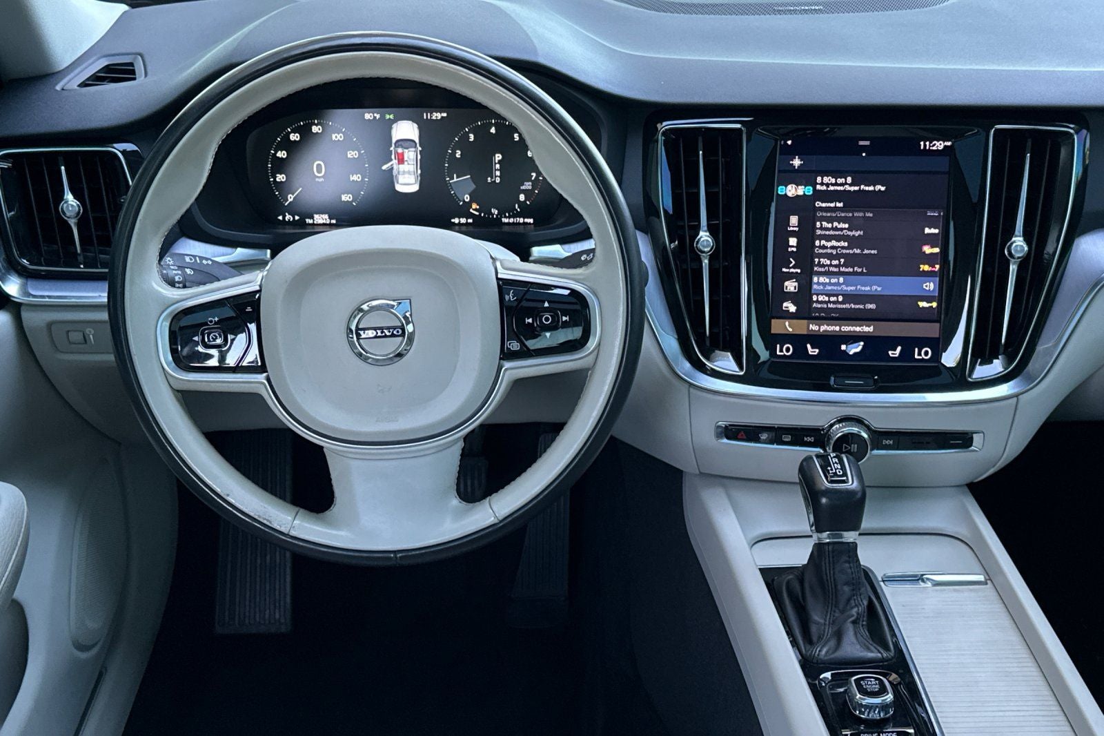 2019 Volvo S60 T6 Momentum