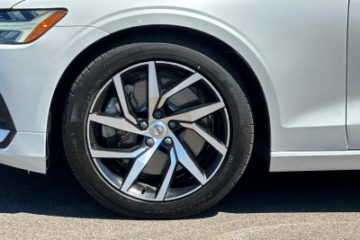 2019 Volvo S60 T6 Momentum