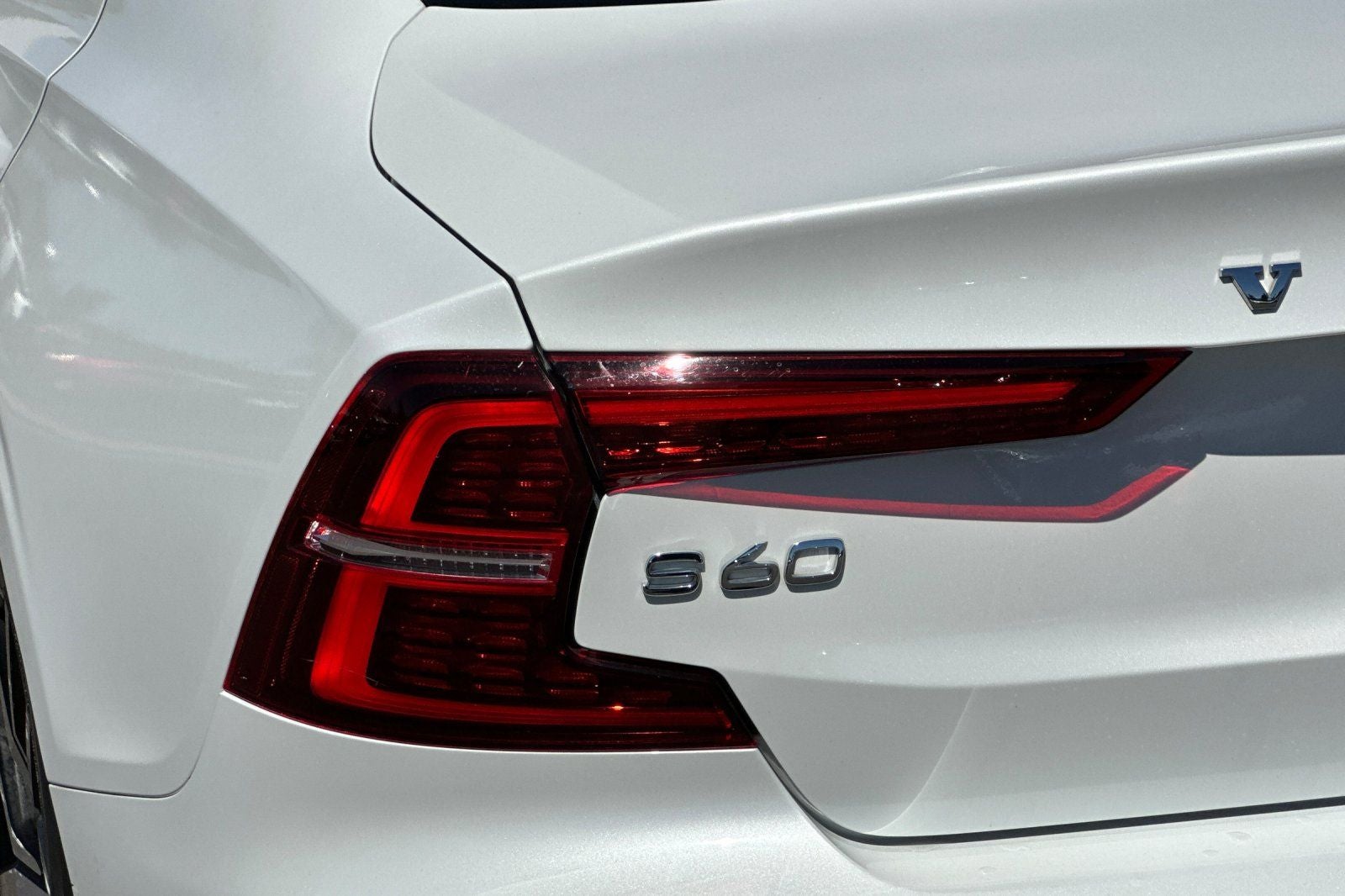 2019 Volvo S60 T6 Momentum