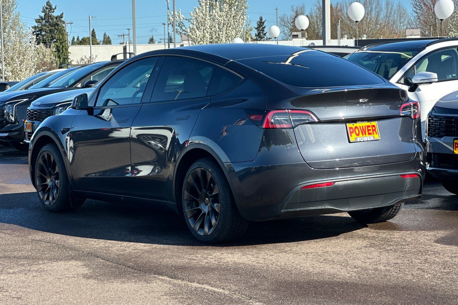 2024 Tesla Model Y Standard Range