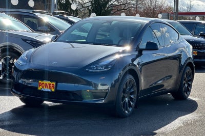 2024 Tesla Model Y Standard Range