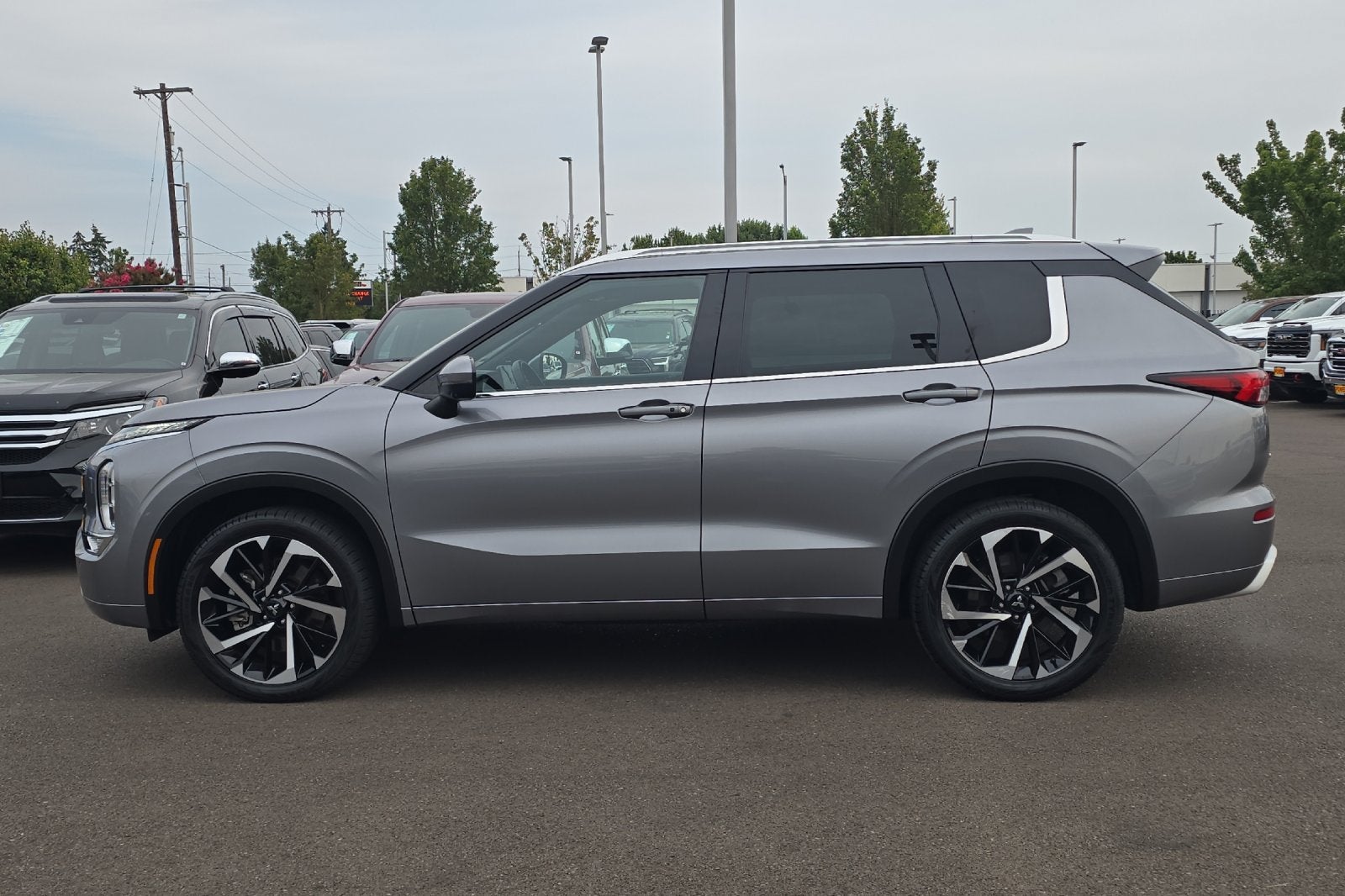 2022 Mitsubishi Outlander SEL