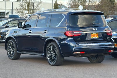 2022 INFINITI QX80 LUXE