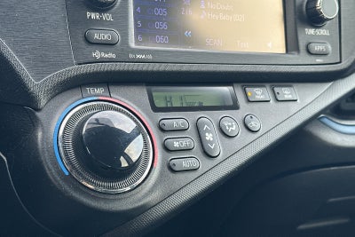 2013 Toyota Prius c Three