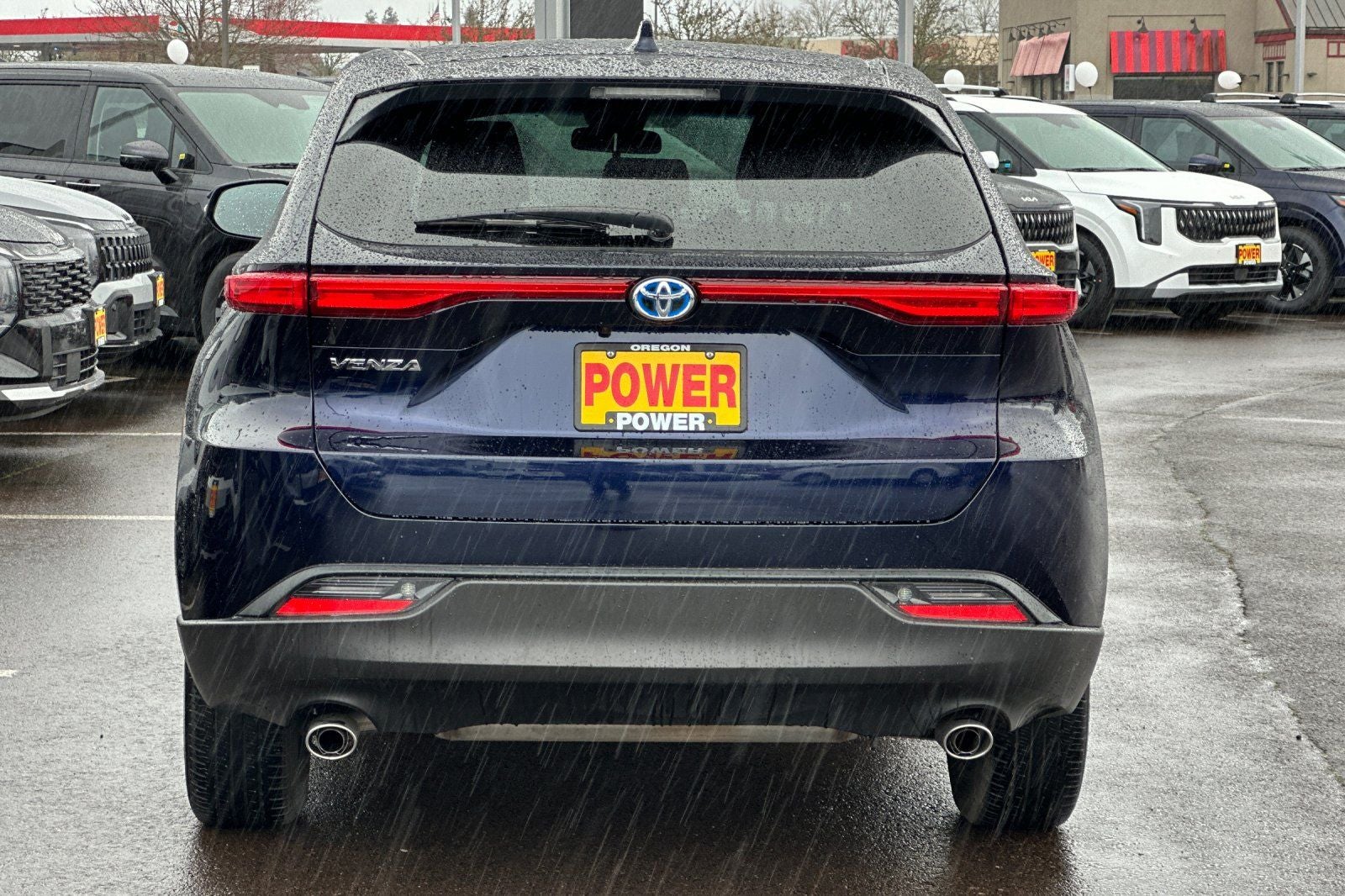 2024 Toyota Venza LE