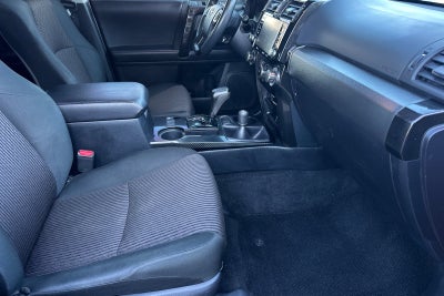 2022 Toyota 4Runner TRD Off-Road