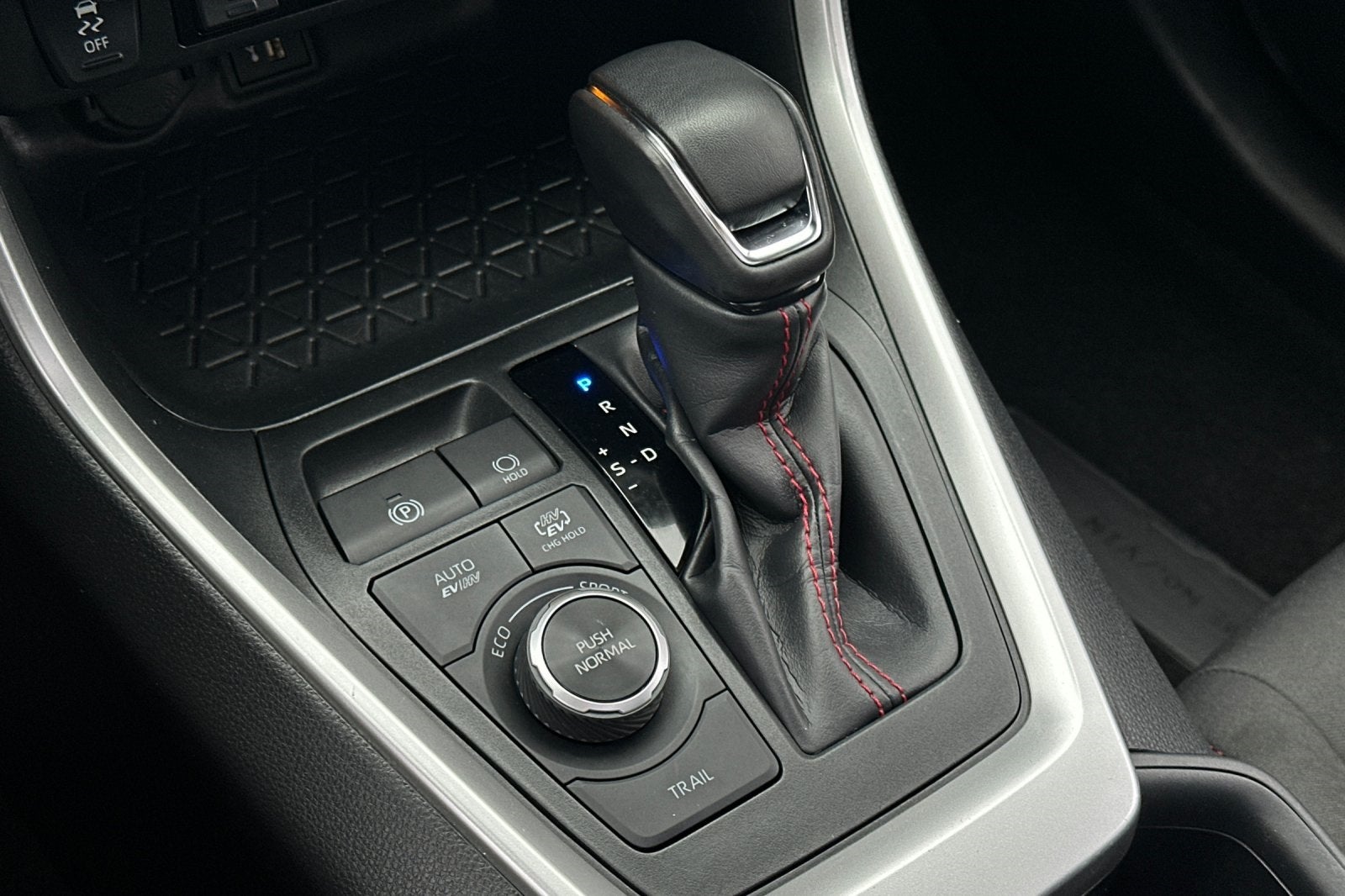 2023 Toyota RAV4 Prime SE