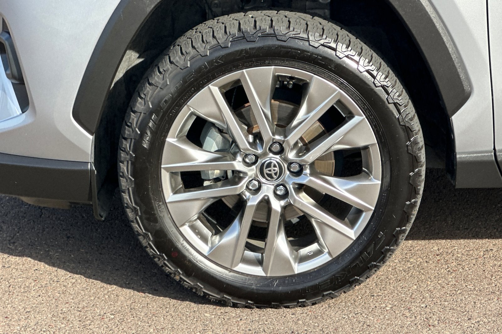 2023 Toyota RAV4 Limited