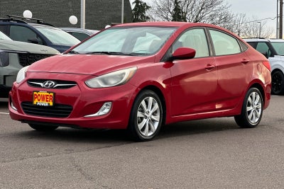 2012 Hyundai Accent GLS