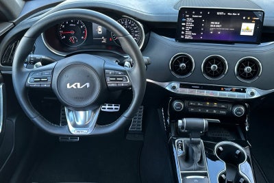 2023 Kia Stinger GT-Line