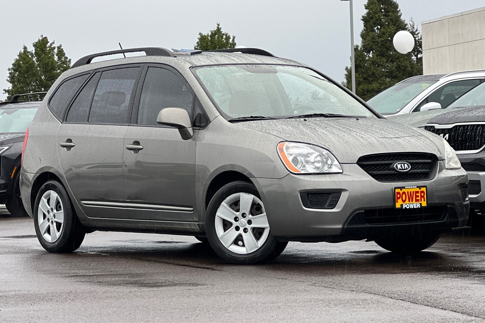 2009 Kia Rondo LX