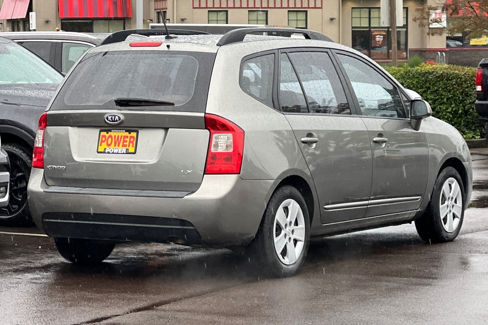 2009 Kia Rondo LX