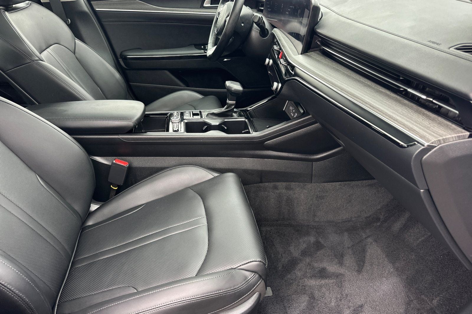 2025 Kia K5 EX