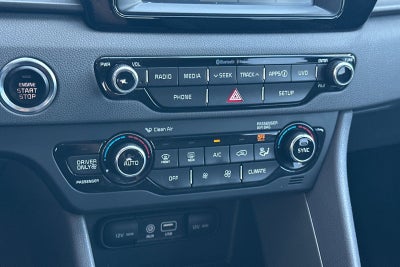 2017 Kia Niro LX
