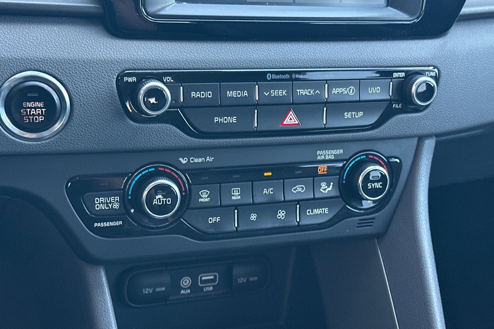 2017 Kia Niro LX