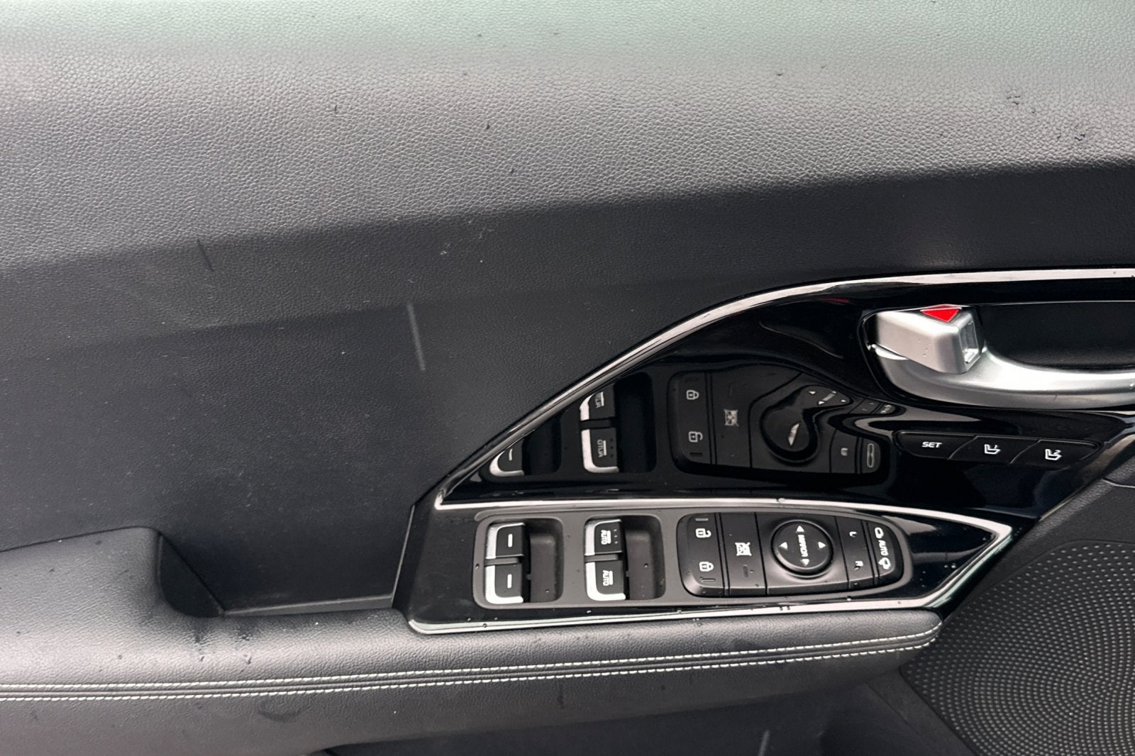 2020 Kia Niro Plug-In Hybrid EX Premium