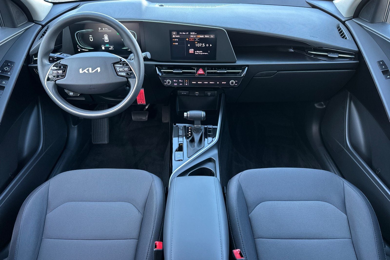 2024 Kia Niro LX