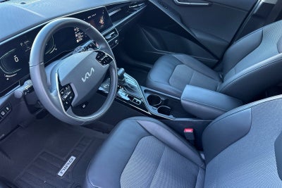 2023 Kia Niro EX