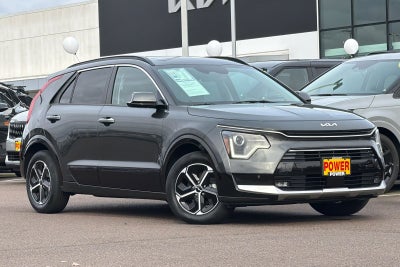 2023 Kia Niro SX