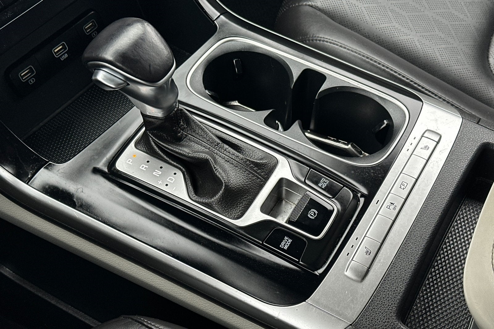 2022 Kia Carnival LXS