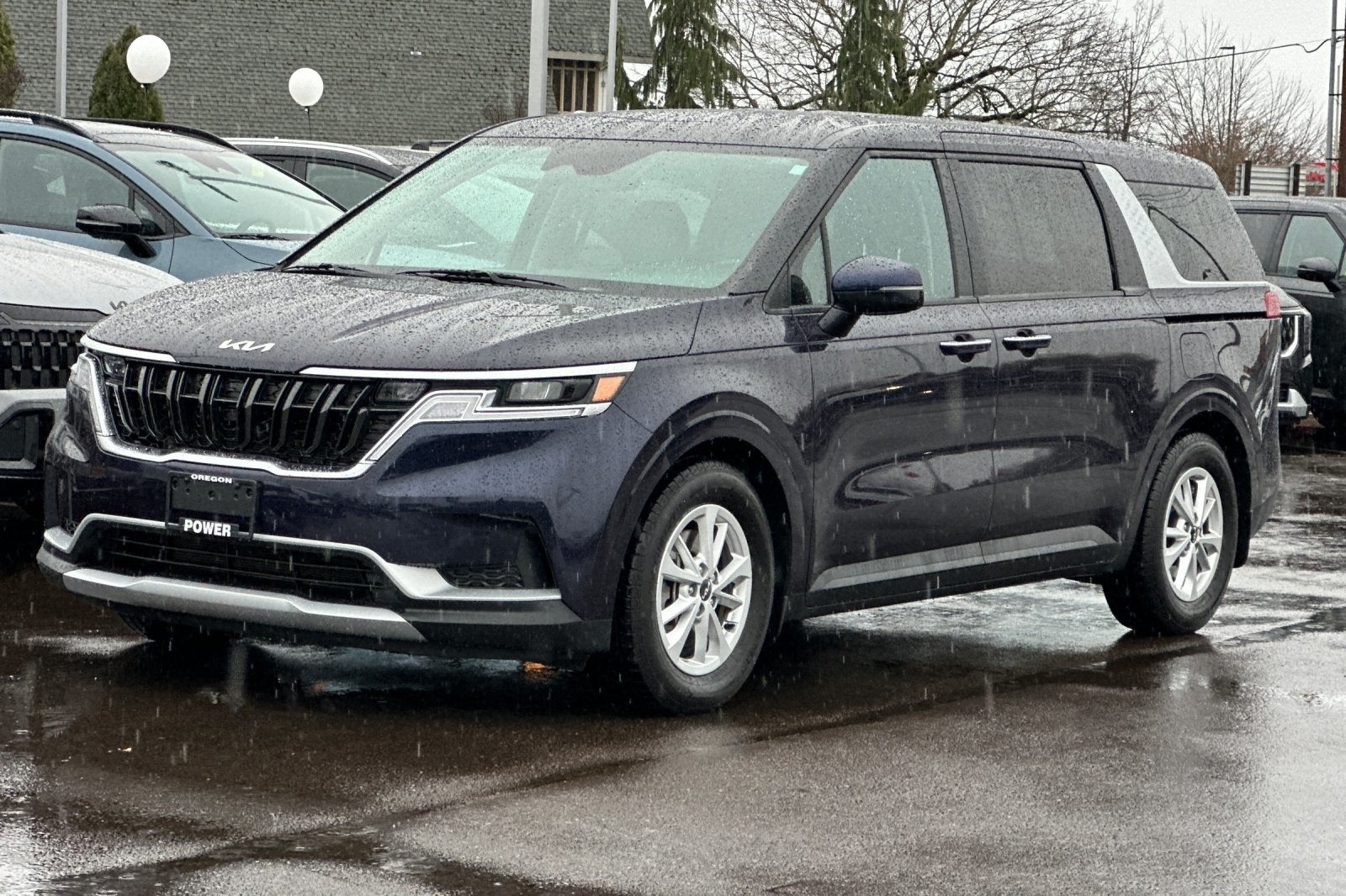 2022 Kia Carnival LXS