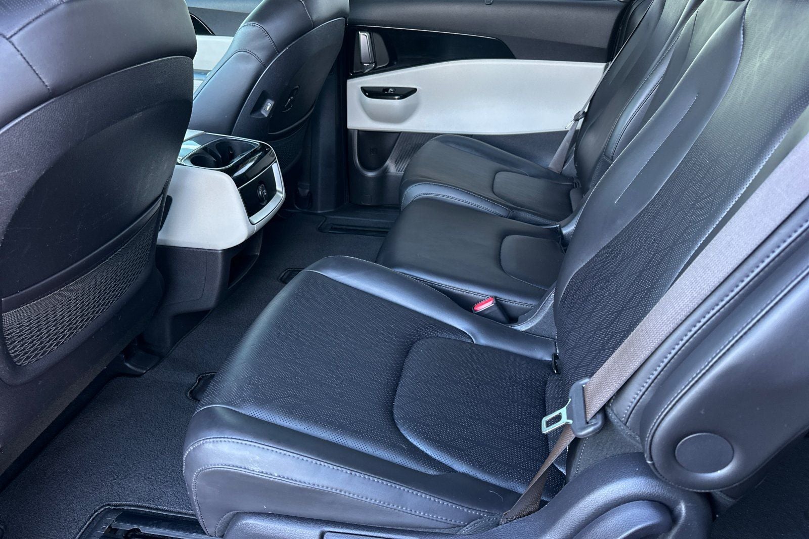2022 Kia Carnival EX