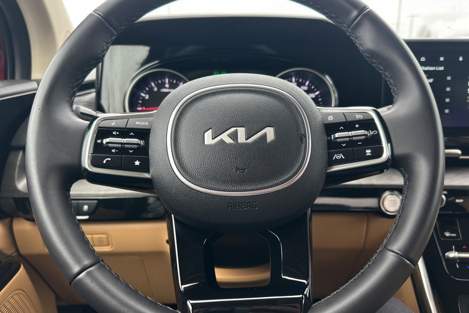 2024 Kia Carnival EX