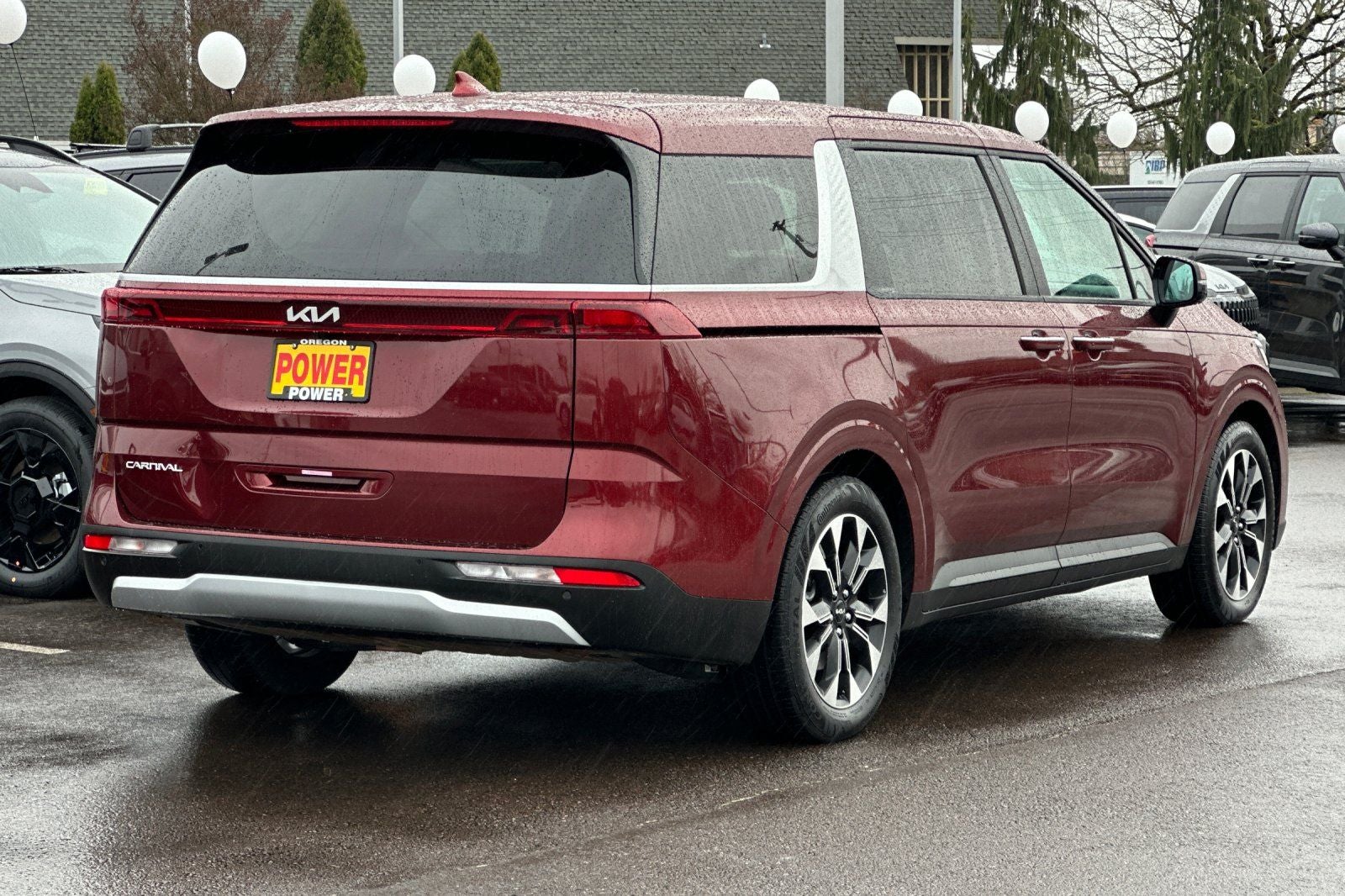 2024 Kia Carnival EX