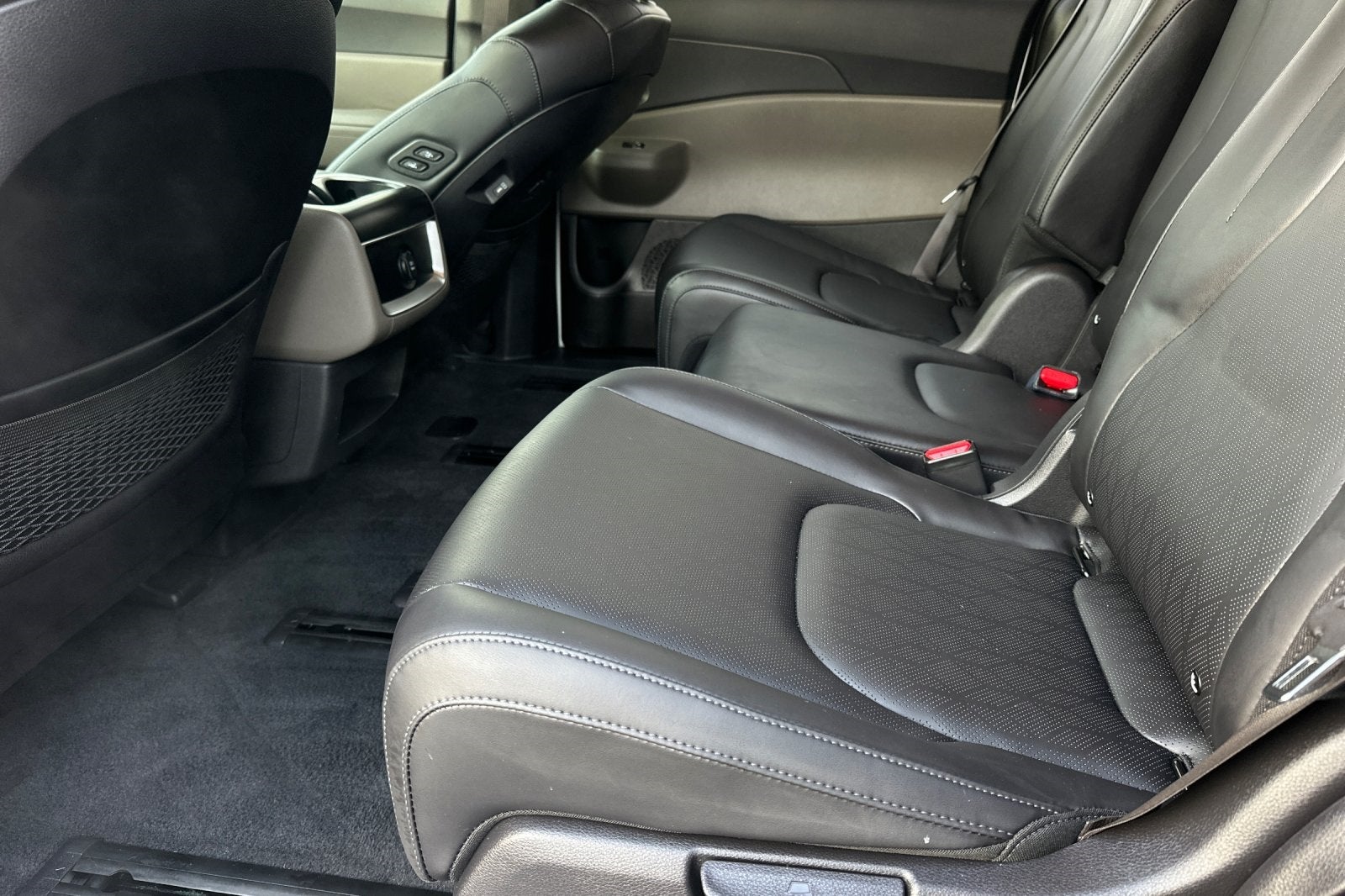 2025 Kia Carnival Hybrid EX