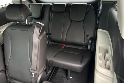 2024 Kia Carnival SX