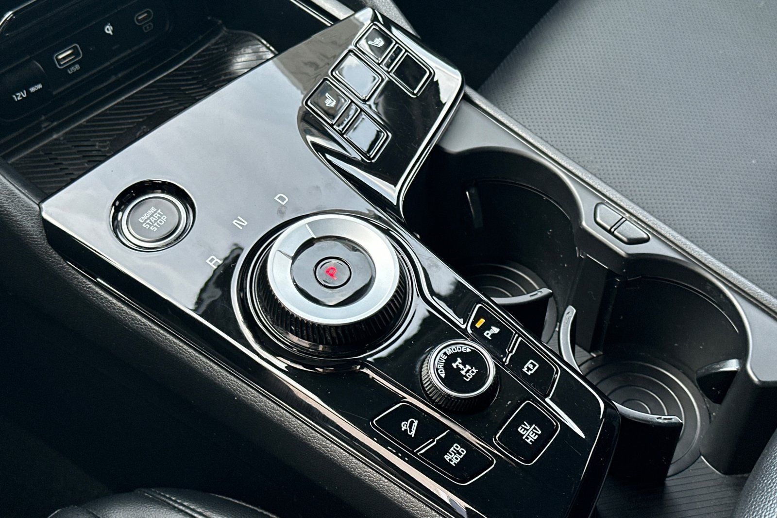 2023 Kia Sportage Plug-In Hybrid X-Line