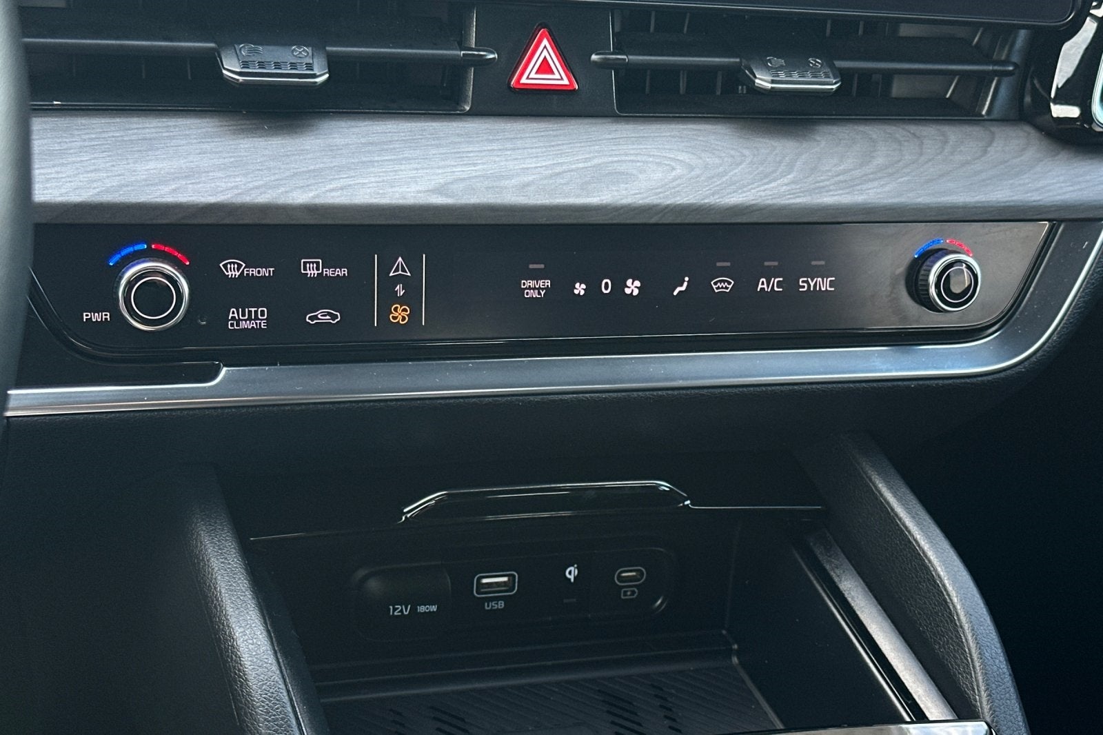 2023 Kia Sportage Plug-In Hybrid X-Line Prestige