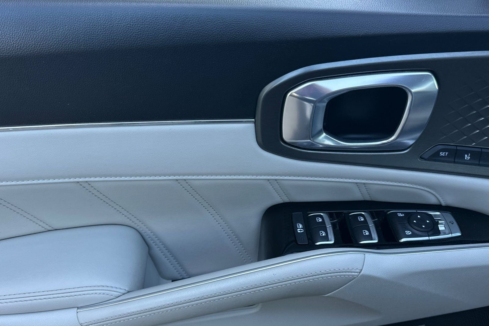 2023 Kia Sorento Hybrid SX Prestige