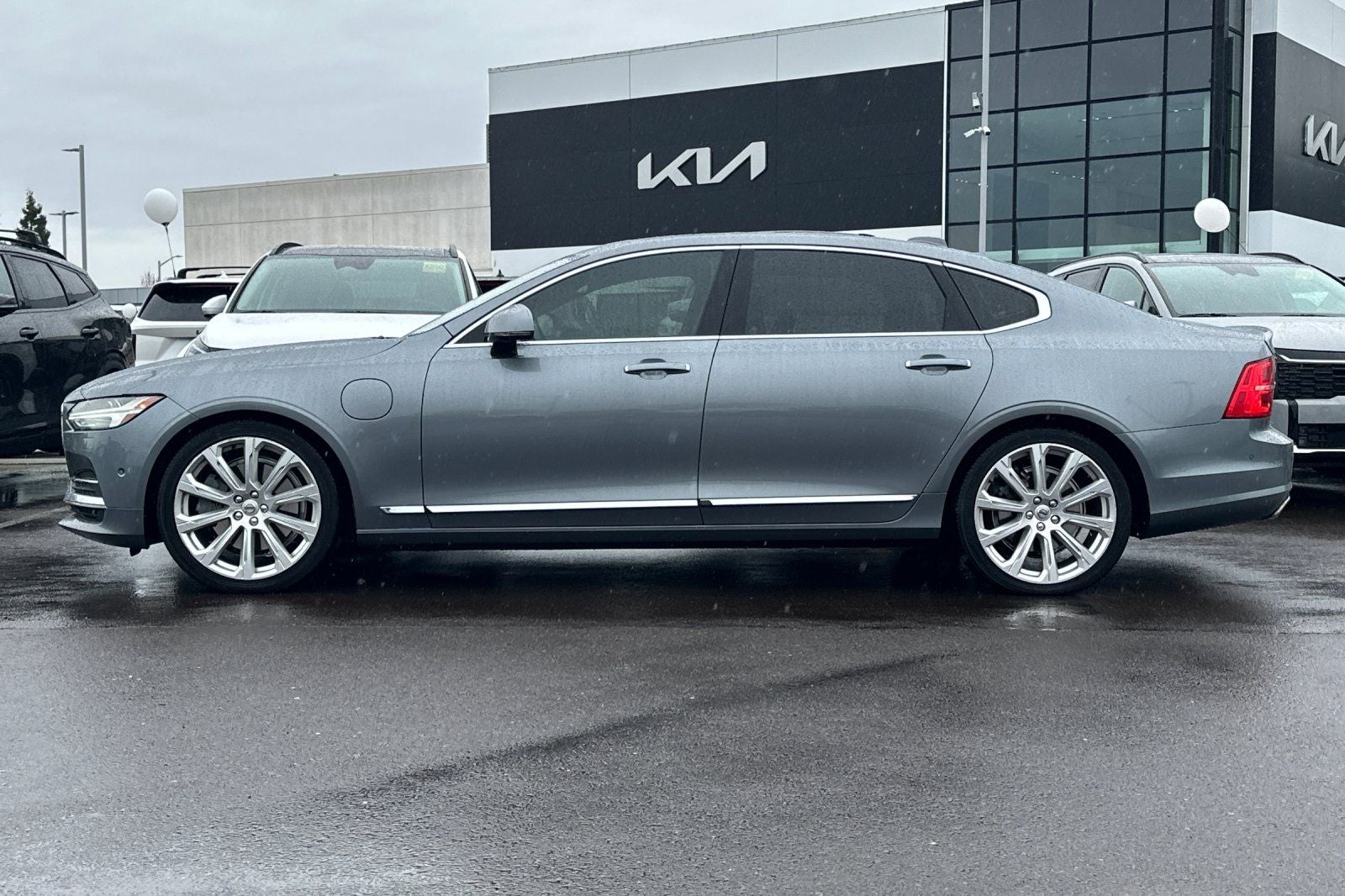 2018 Volvo S90 Hybrid T8 Inscription