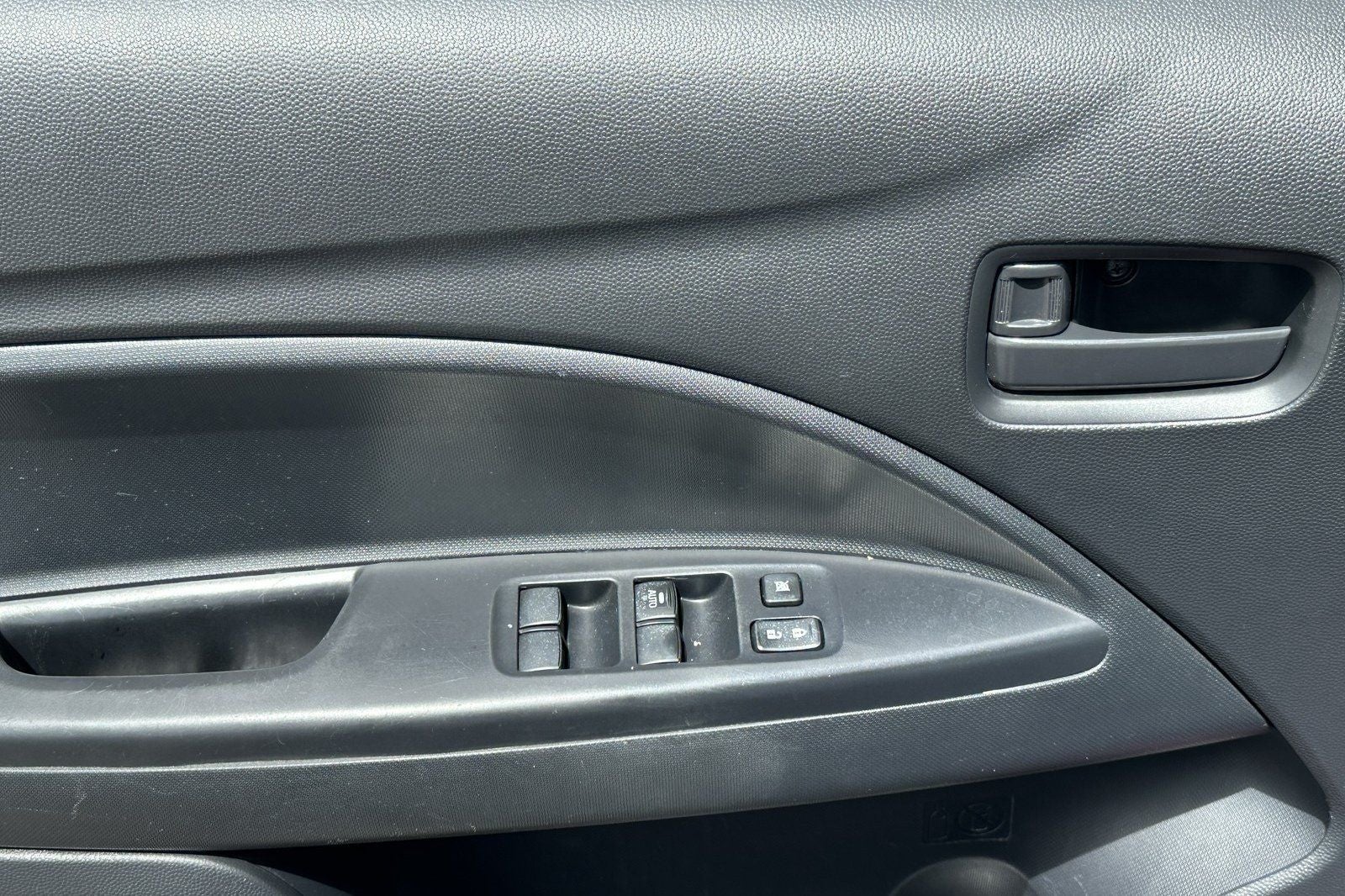 2020 Mitsubishi Mirage G4 LE